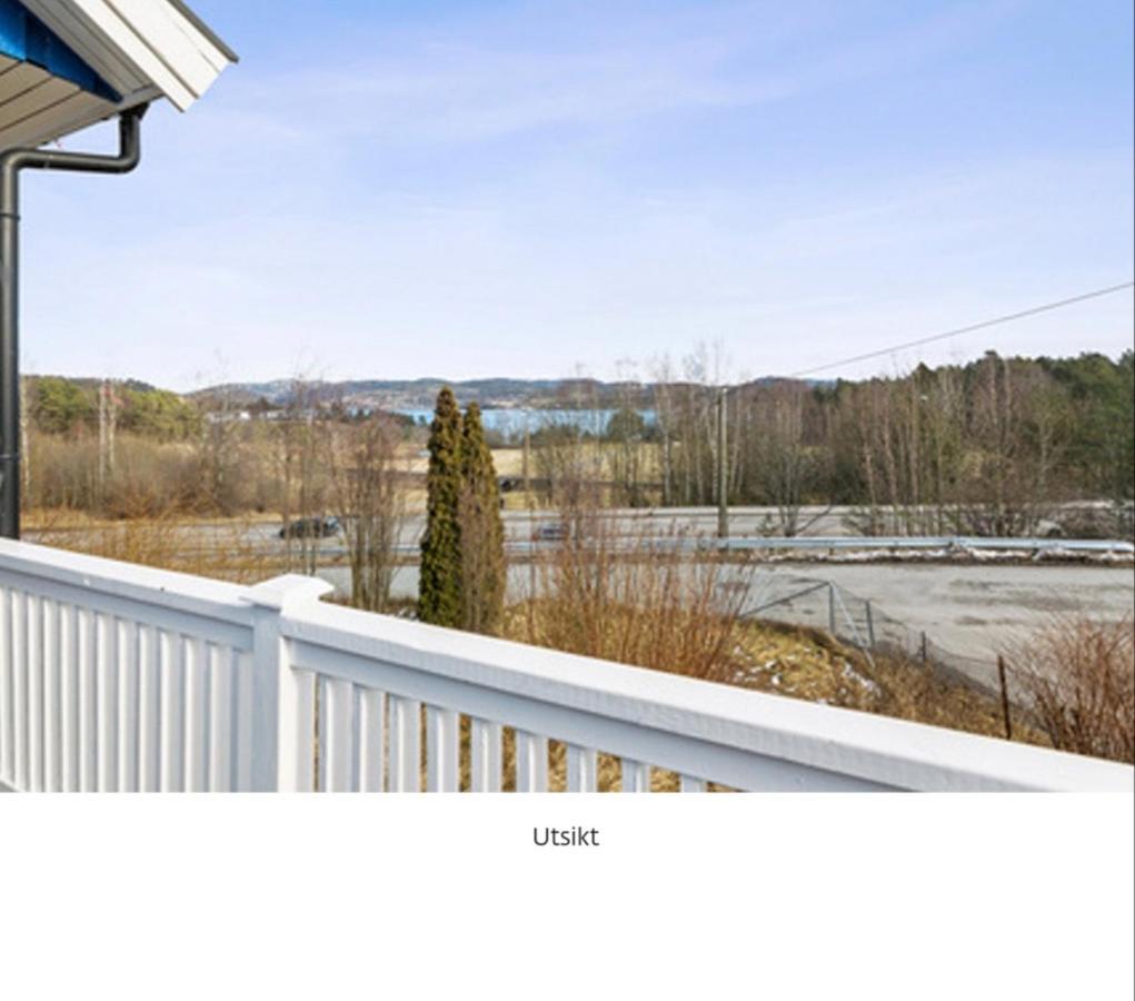 Blue House Brevik Porsgrunn Hotel Екстериор снимка